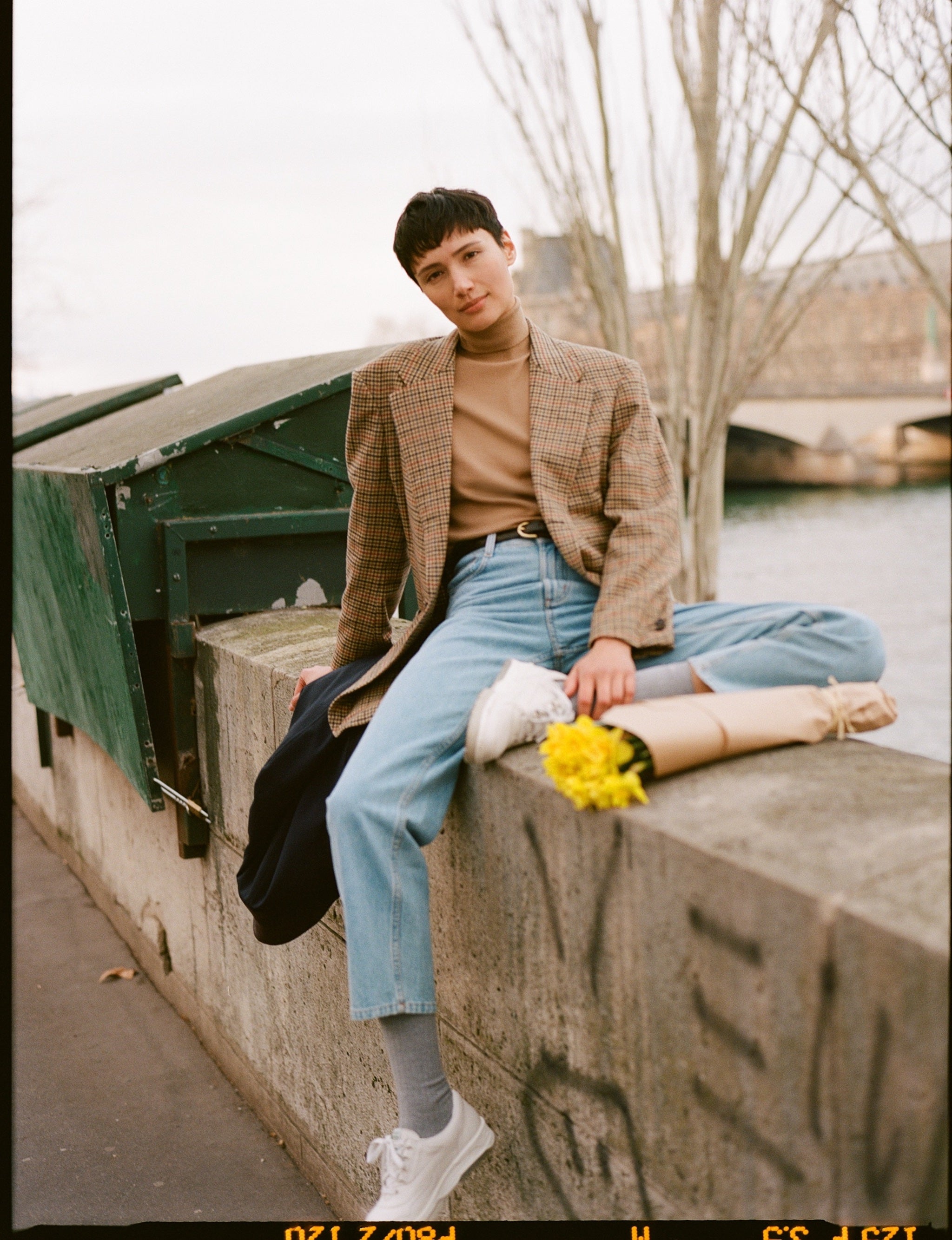 2023 MAY WOMEN'S PARIS LOOK 06