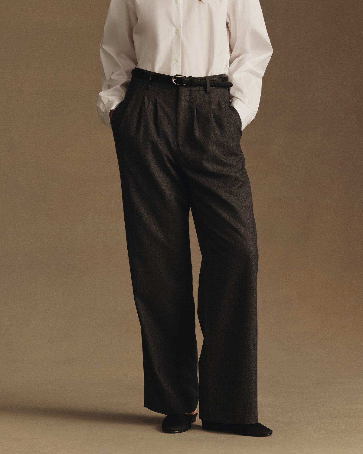 Ava Pleated Trouser - Dark Grey