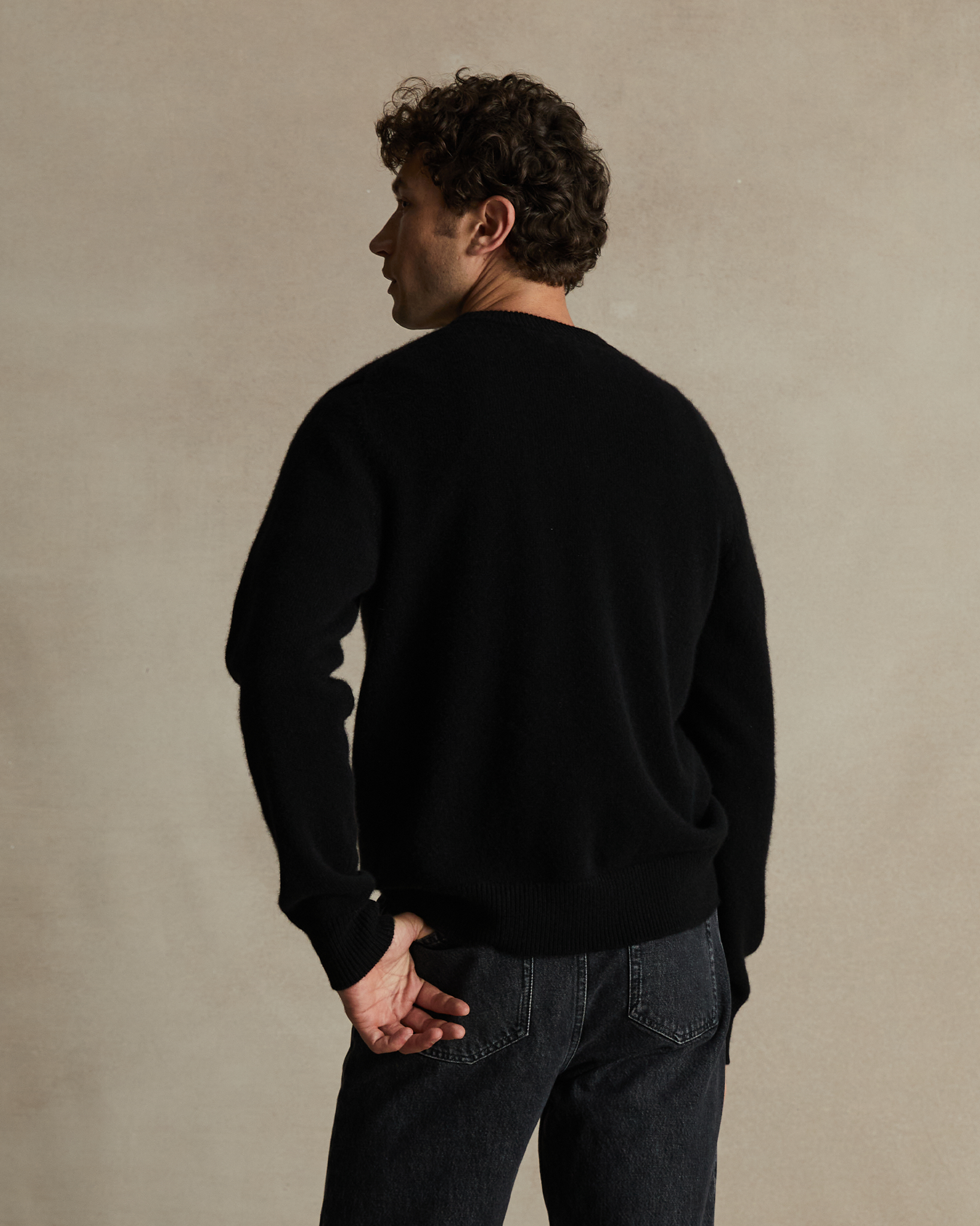 Cashmere Crew Neck - Black