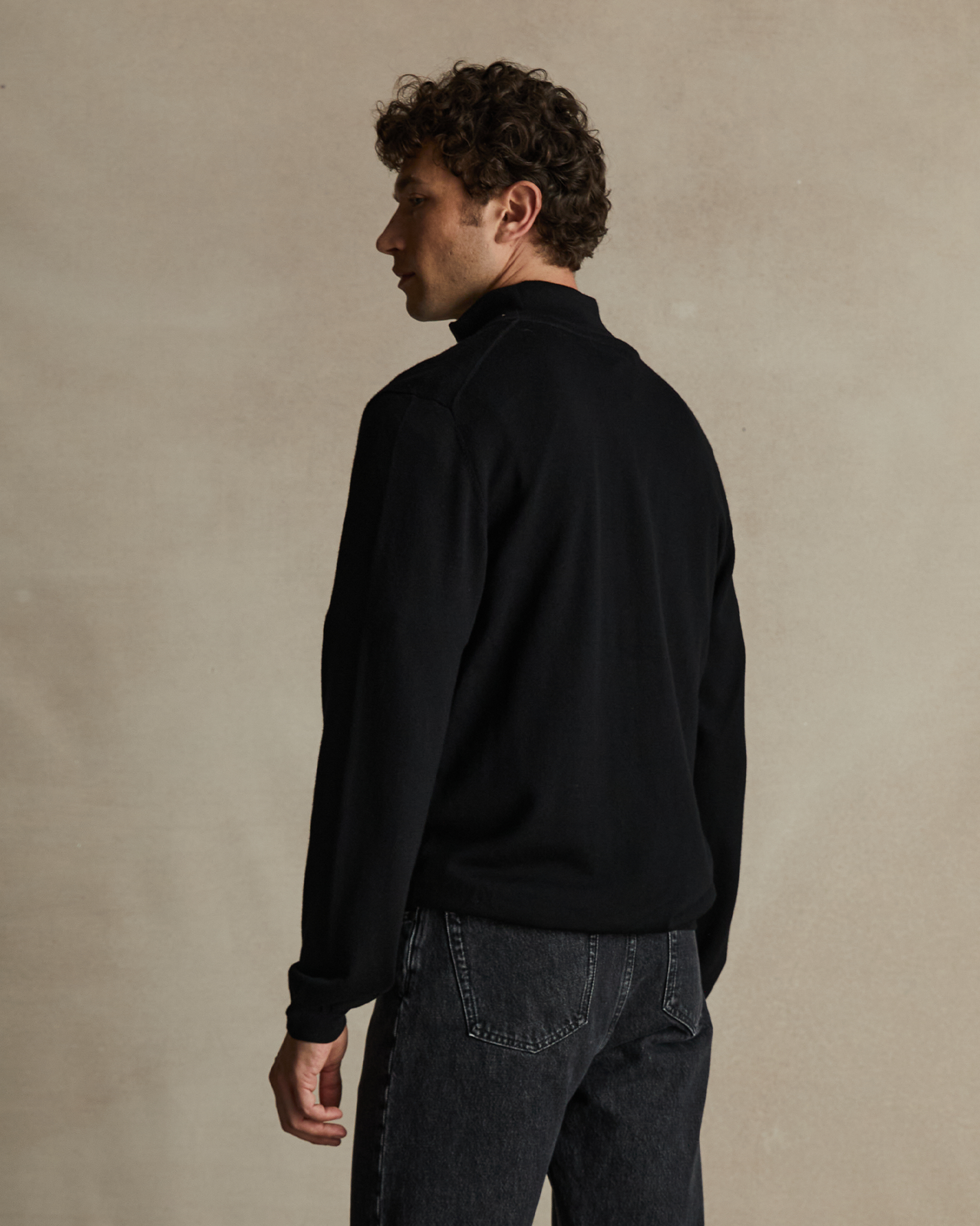 Merino Quarter Zip - Black