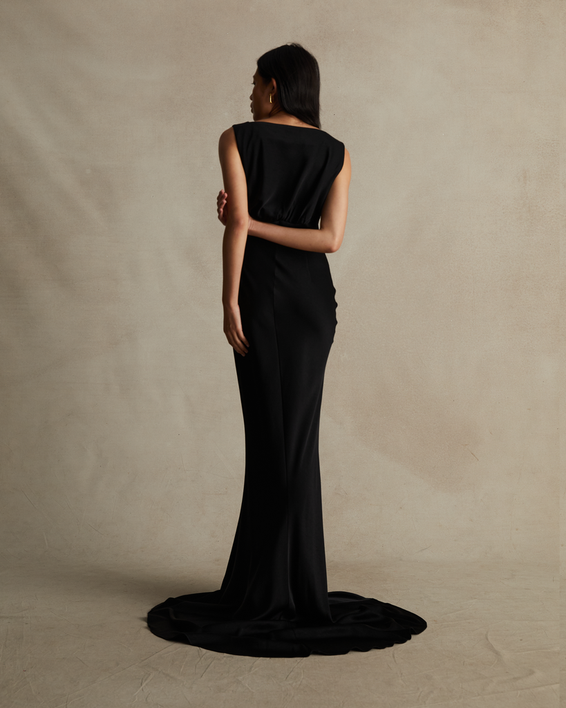 Black Dakota Gown