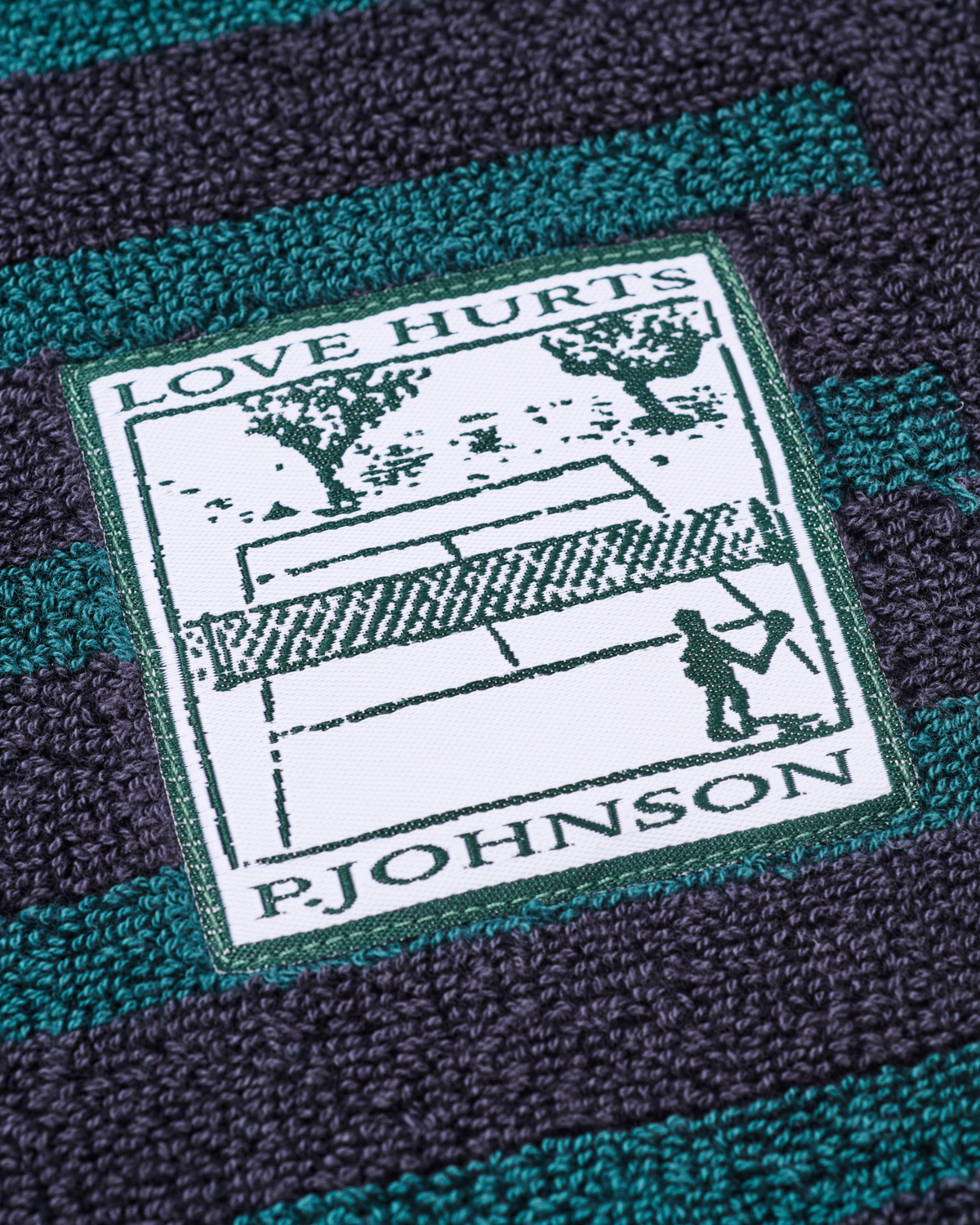 Love Hurts Towel - Navy