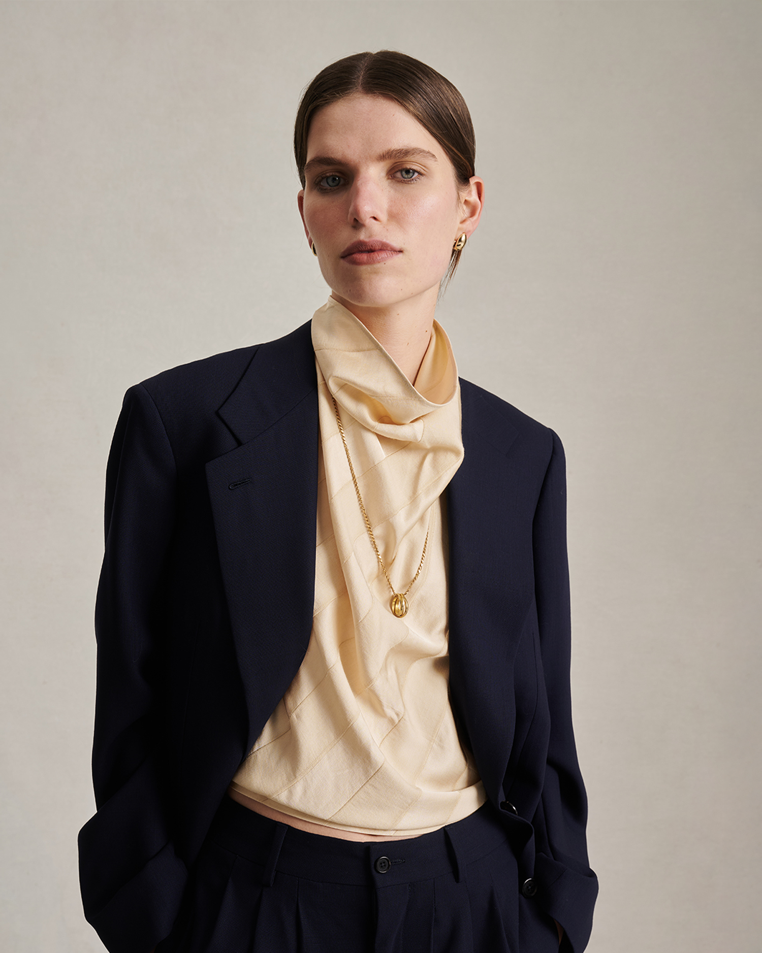 Ava Blazer - Navy