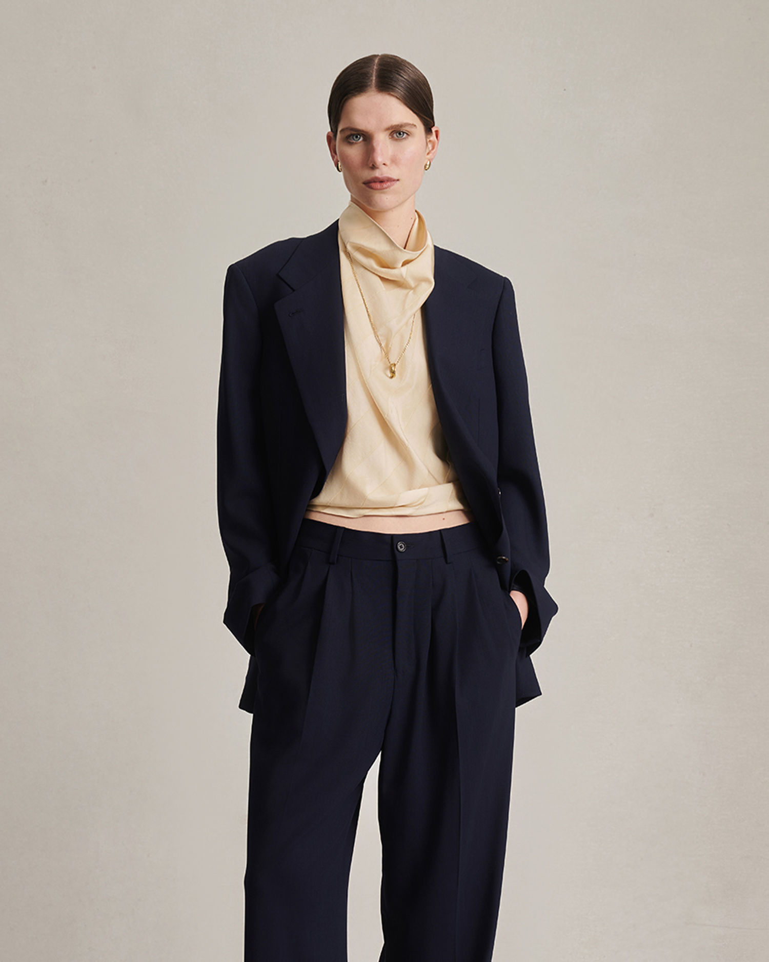 Ava Blazer - Navy