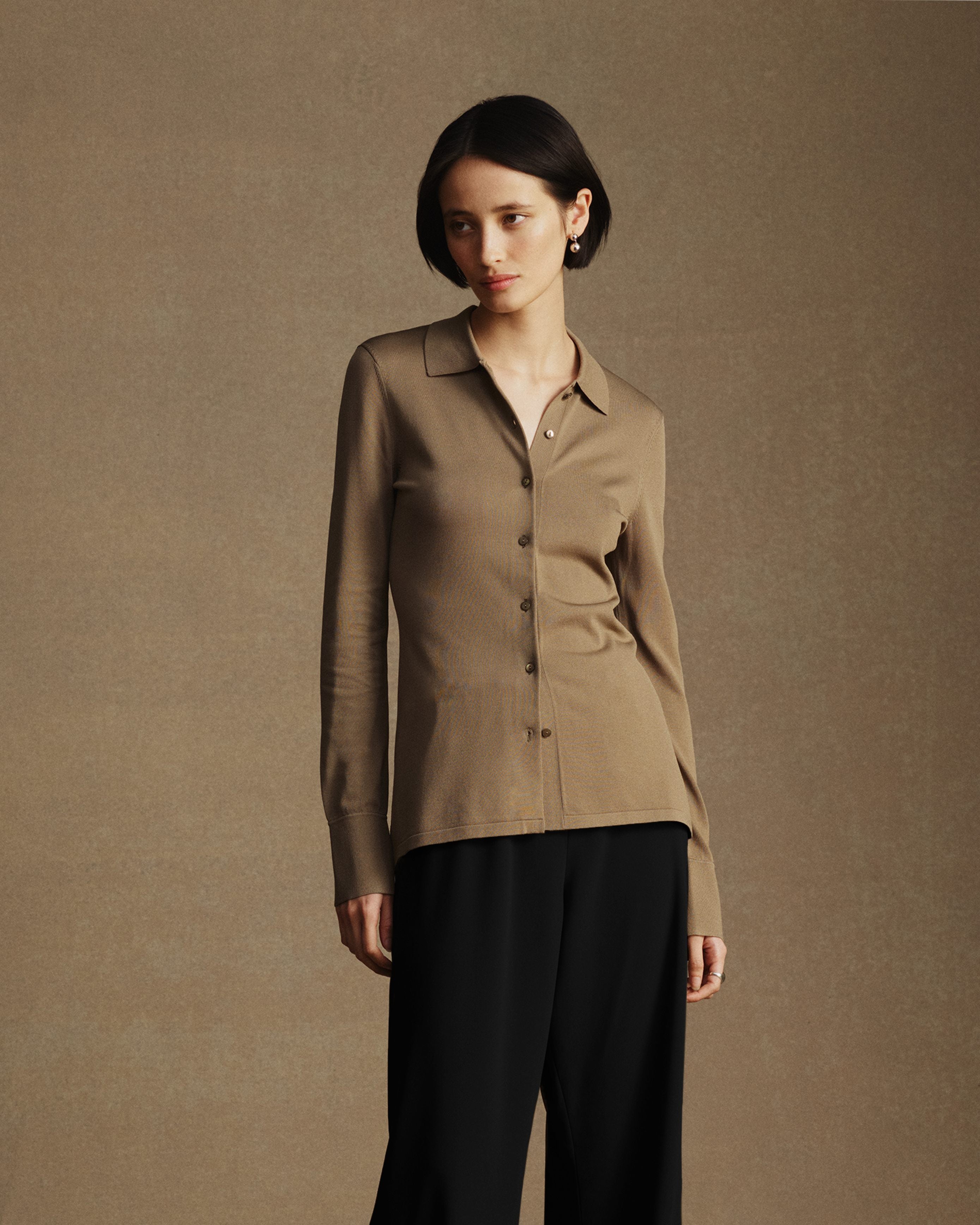 Natalie Knit Shirt - Taupe