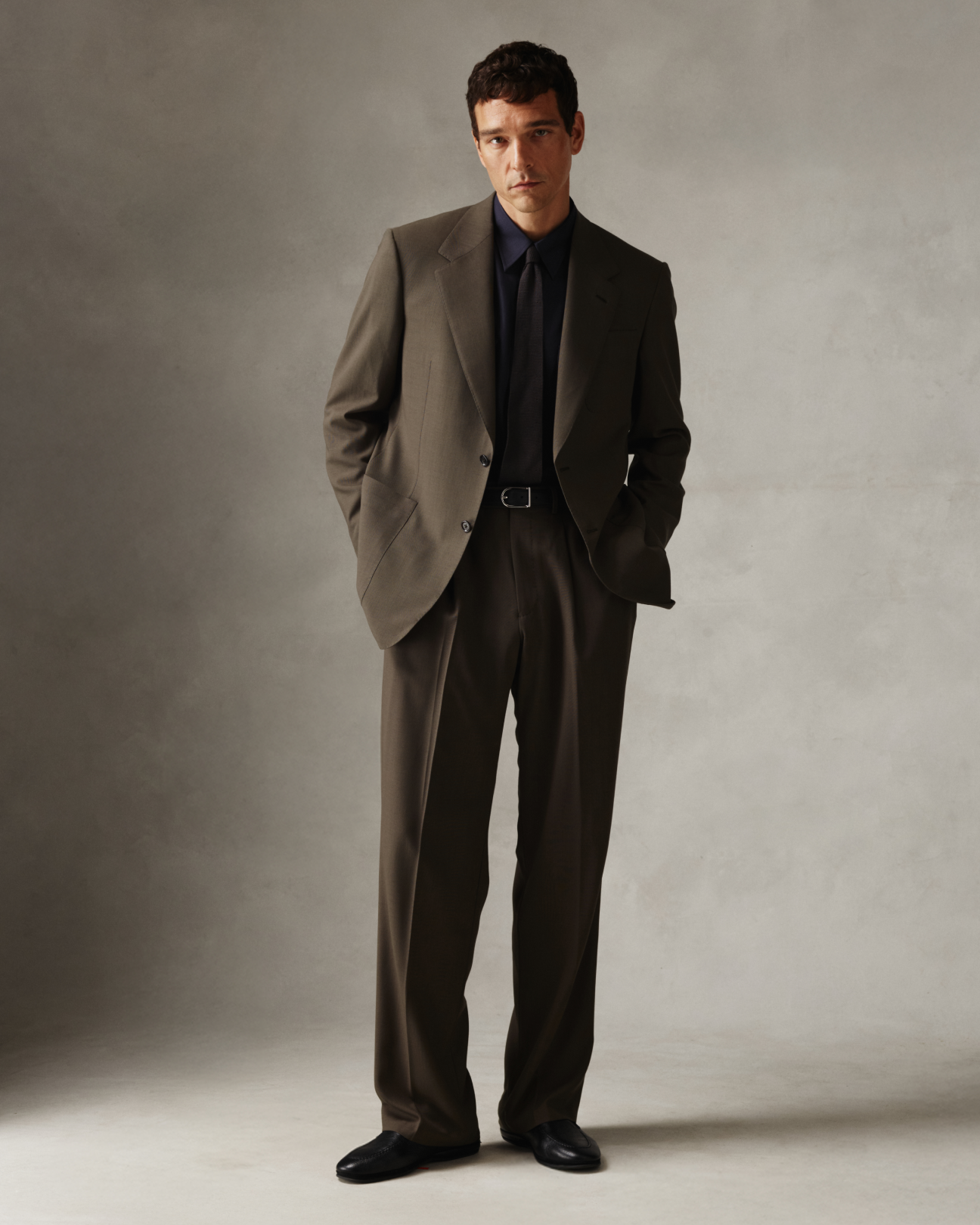 Merino S140 High Twist Blazer - Dark Moss