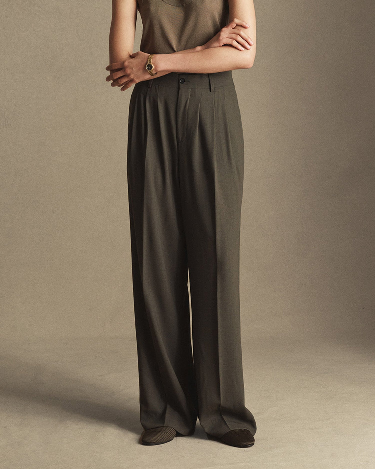 Ava Pleated Trouser - Dark Moss