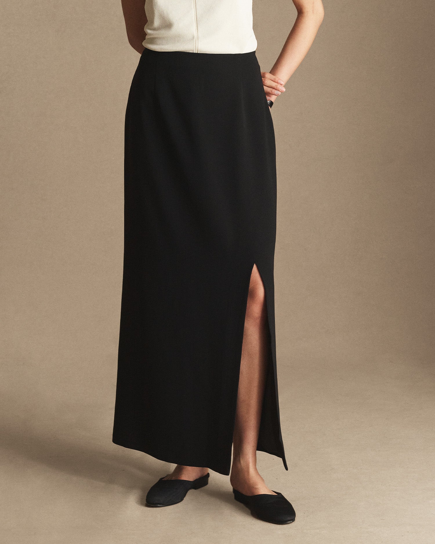 Scarlet Midi Skirt - Black
