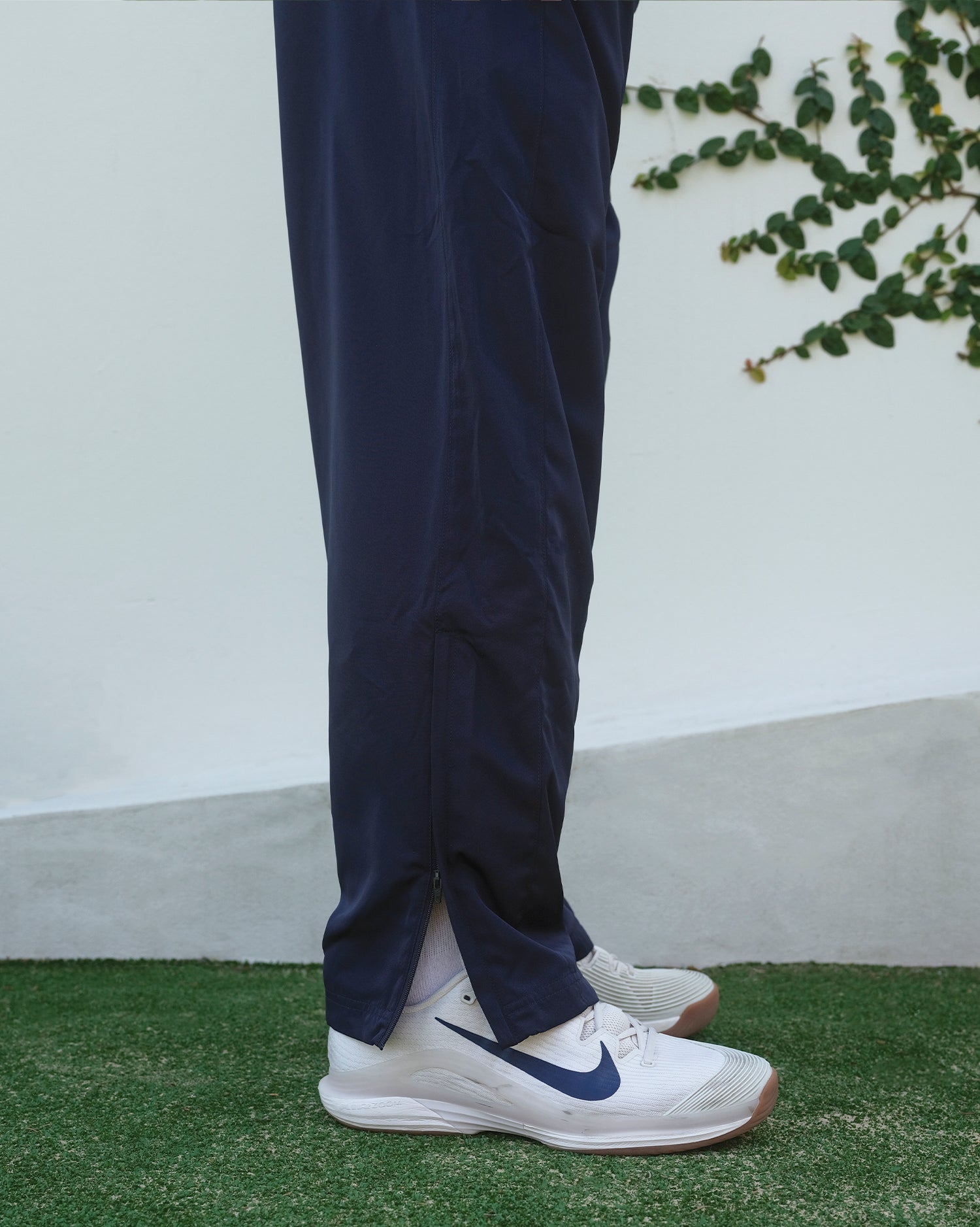 Love Hurts Warm-Up Pant - Navy