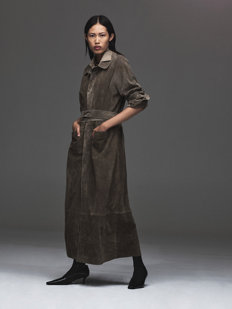 MAY WOMENS 2025 LOOK 07