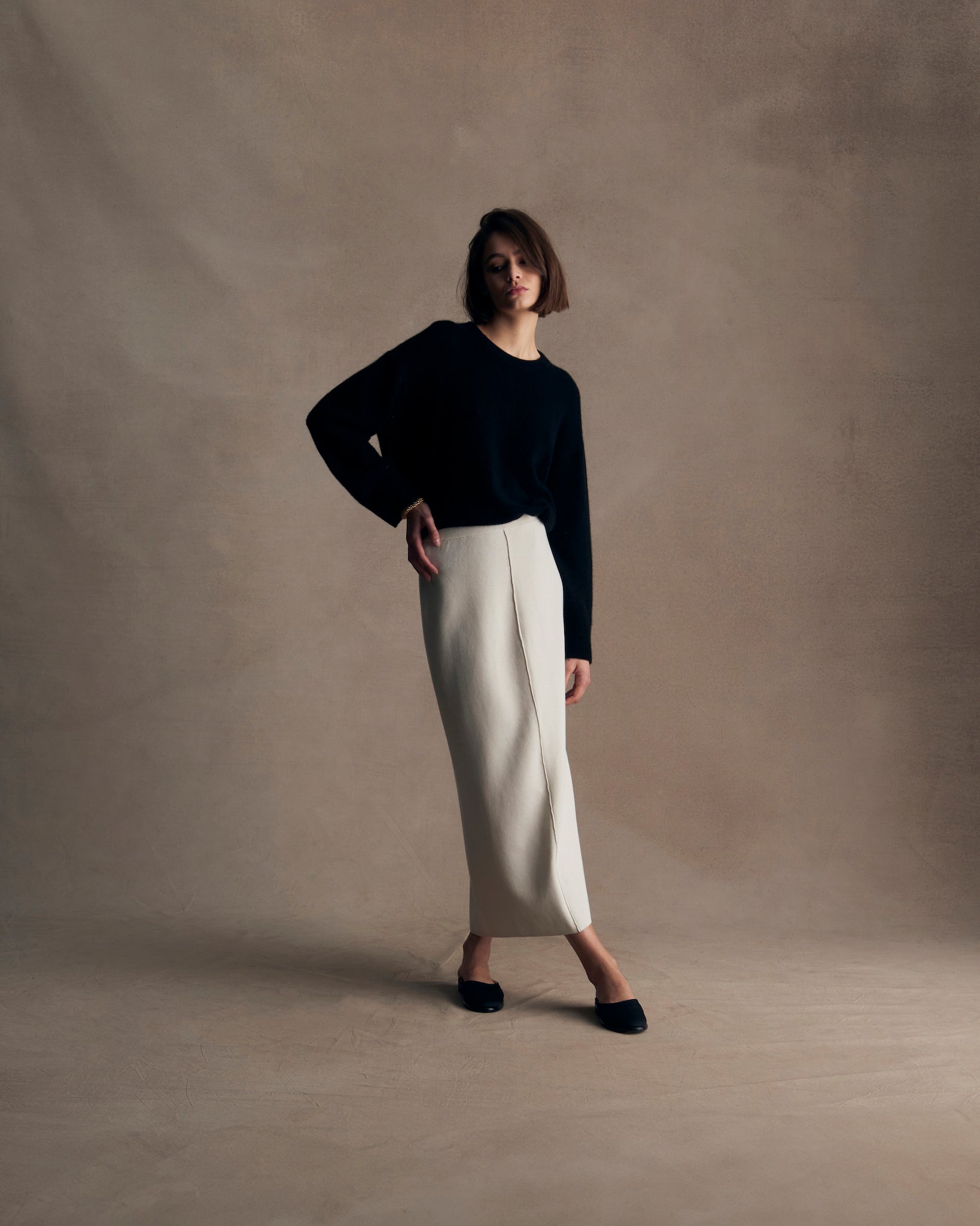 2023 OCTOBER WOMENS LOOK 2