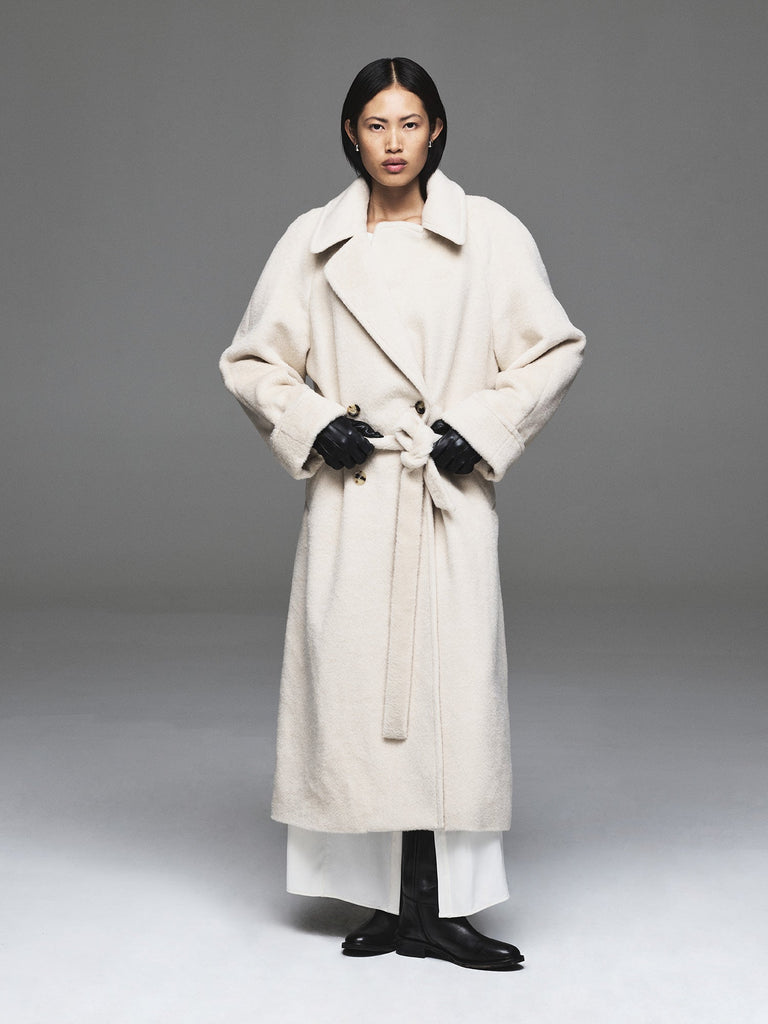 MAY WOMENS 2025 LOOK 02