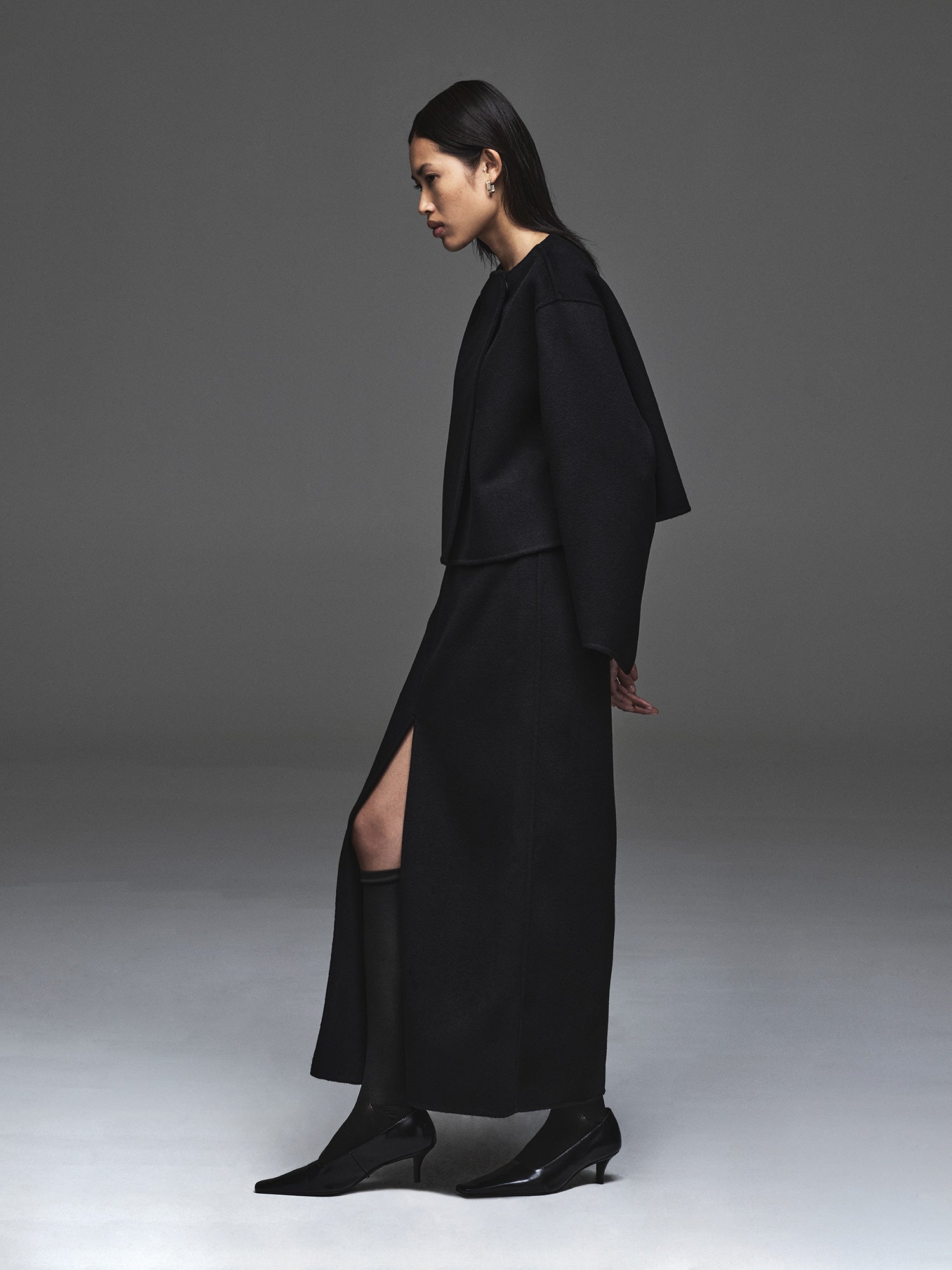 MAY WOMENS 2025 LOOK 05