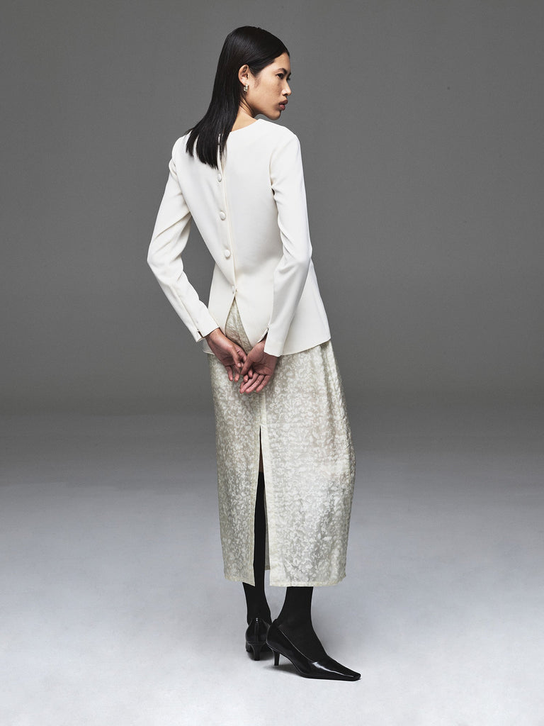 MAY WOMENS 2025 LOOK 04