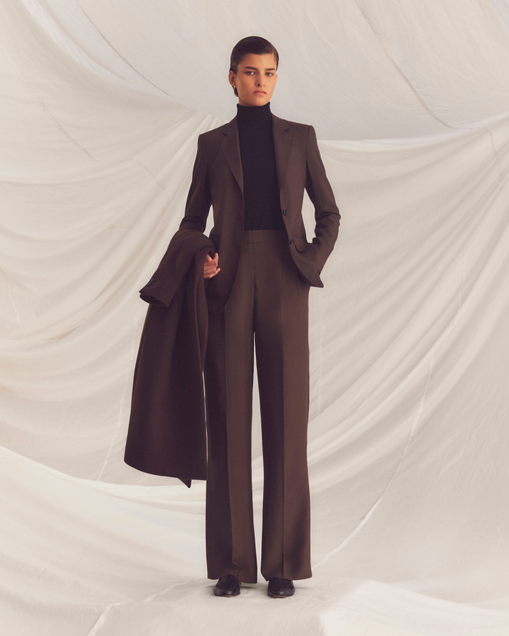 2023 JUNE WOMEN'S TAILORING LOOK 06