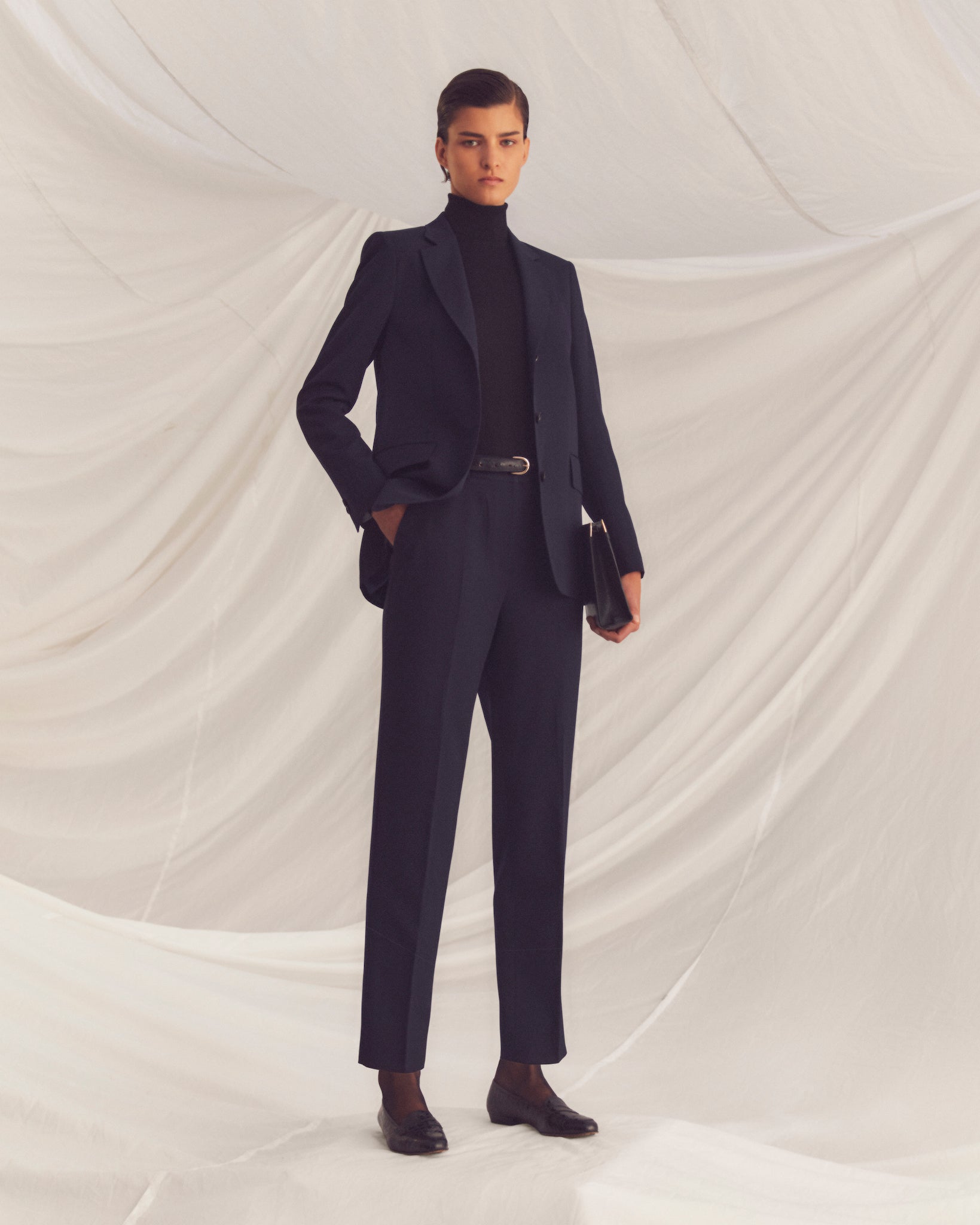 2023 JUNE WOMEN'S TAILORING LOOK 09