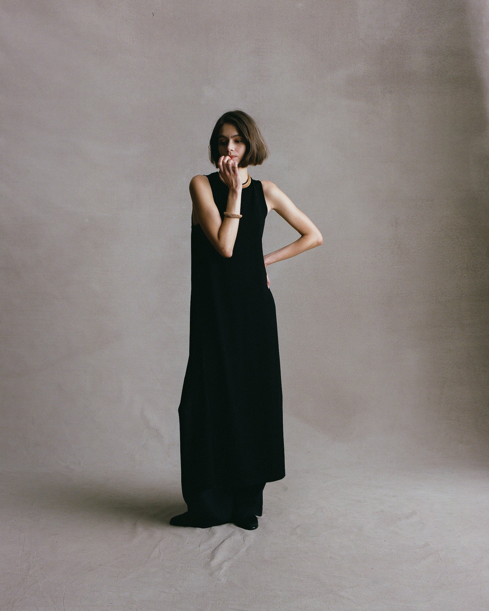 2023 OCTOBER WOMENS LOOK 18