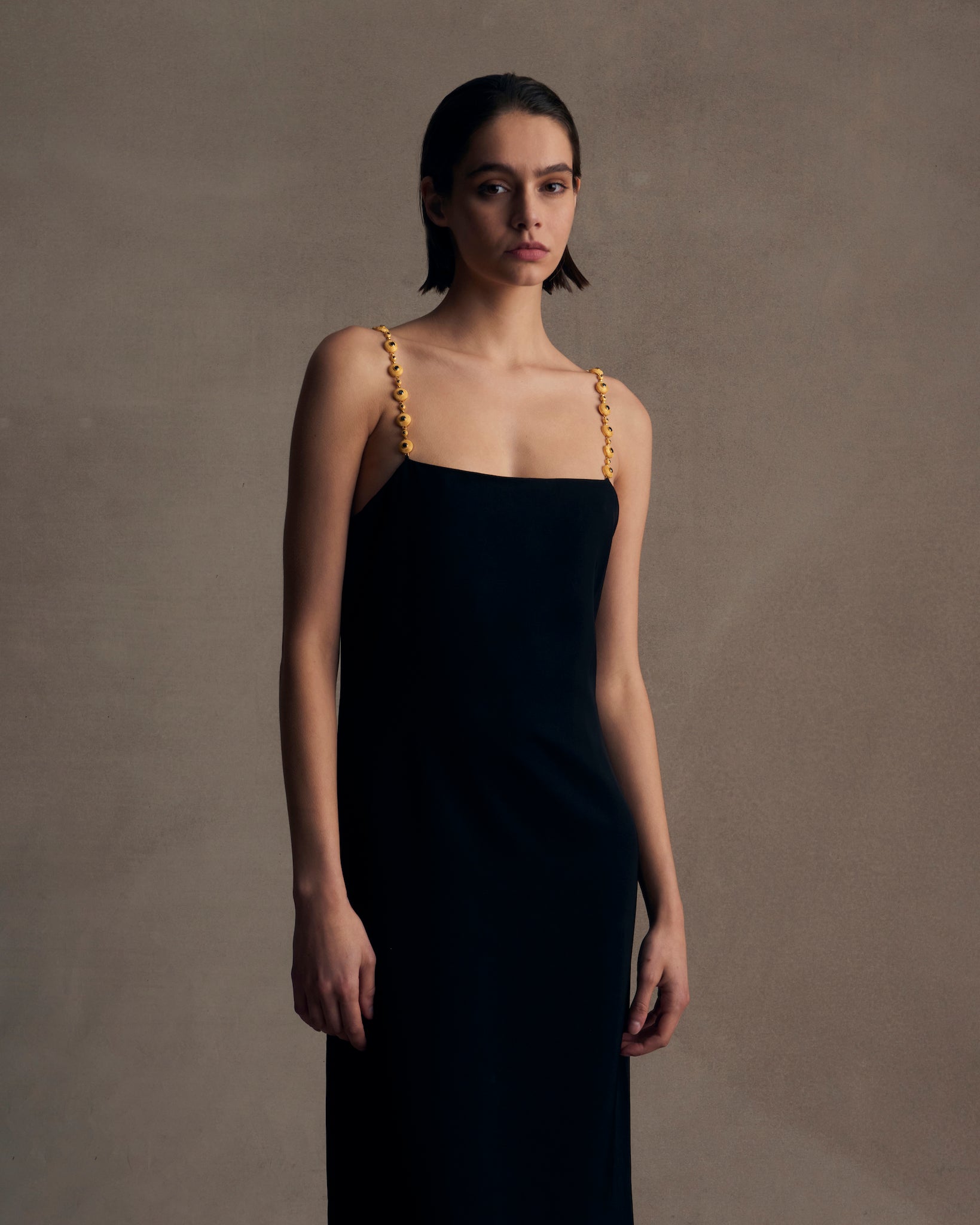 2023 OCTOBER WOMENS LOOK 24