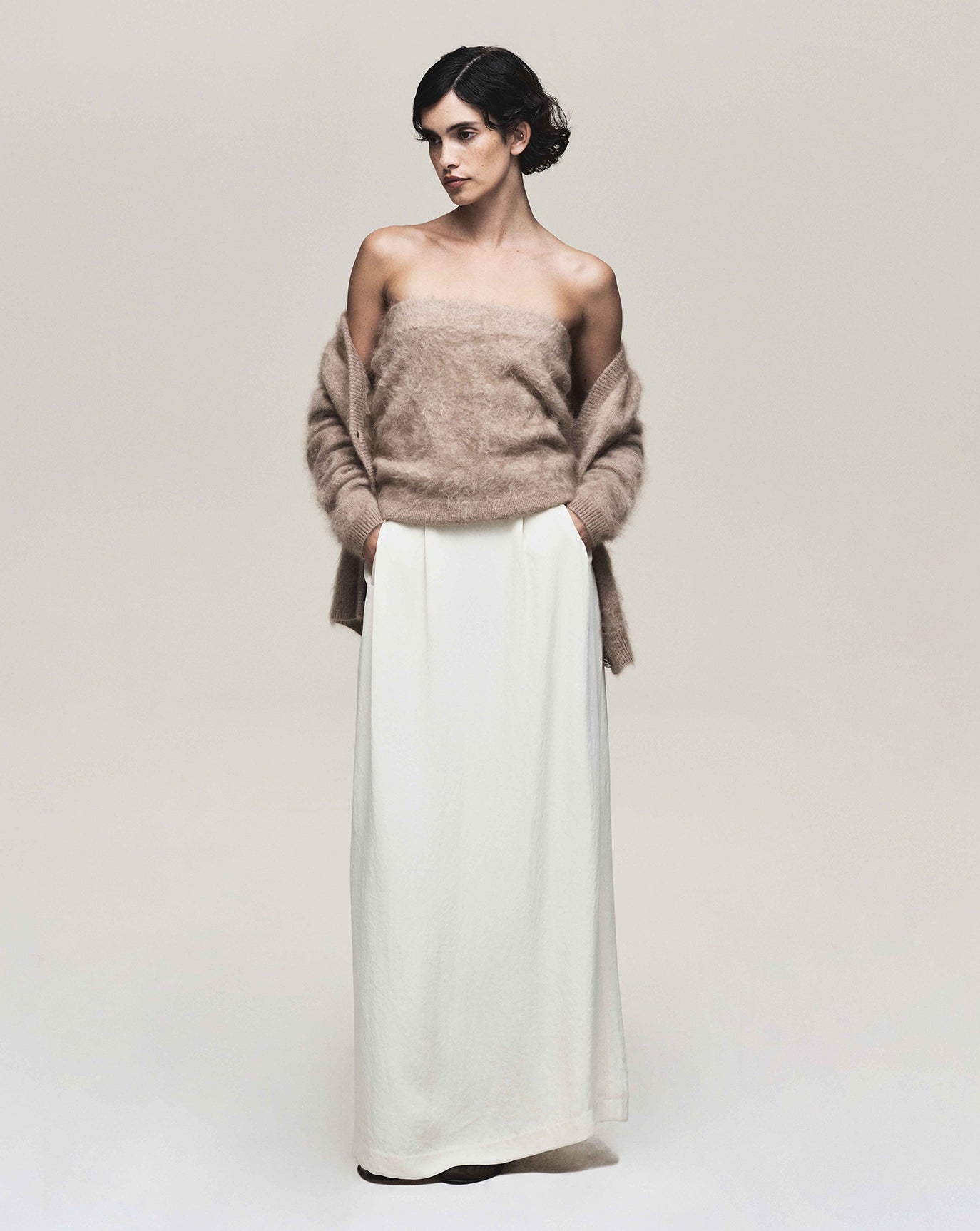 MARCH WOMENS 2025 LOOK 01