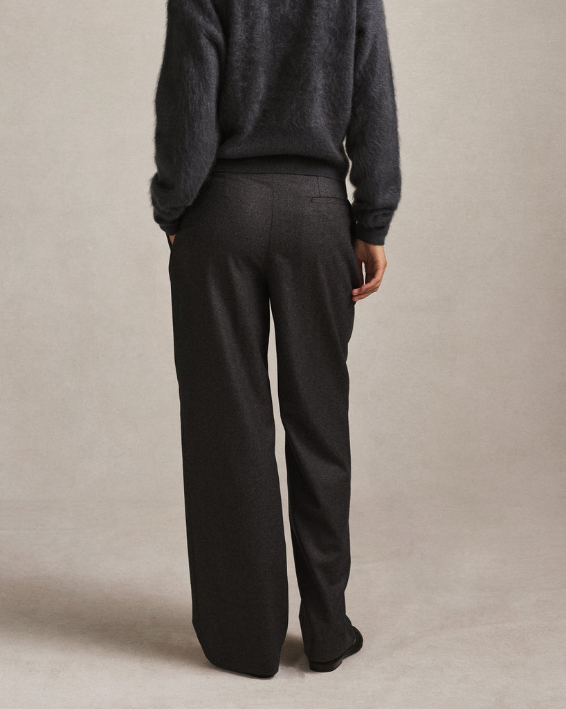 Ava Pleated Trouser - Dark Grey