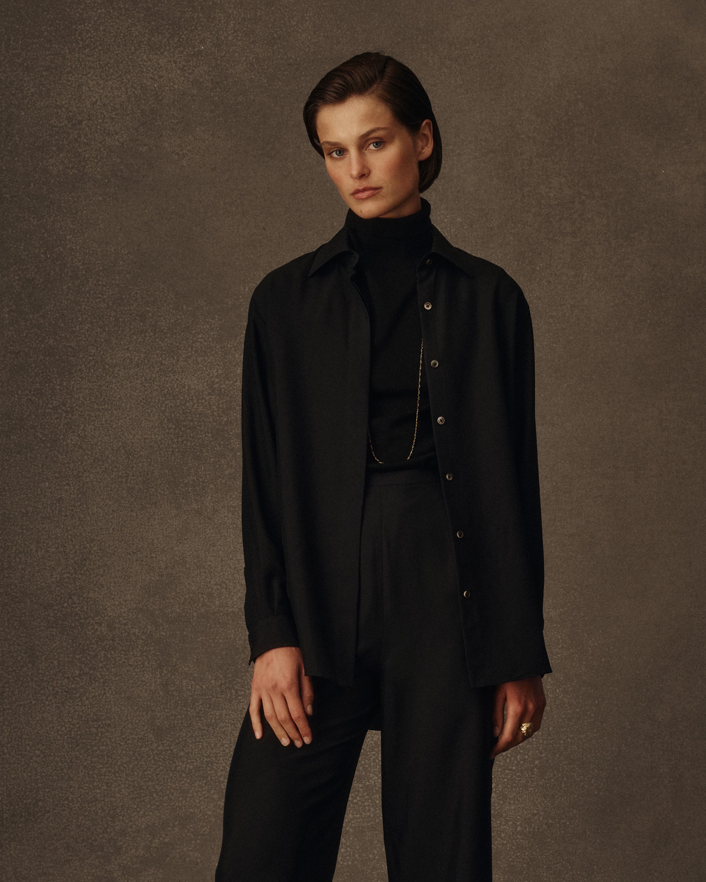 Classic Shirt - Black Dupioni