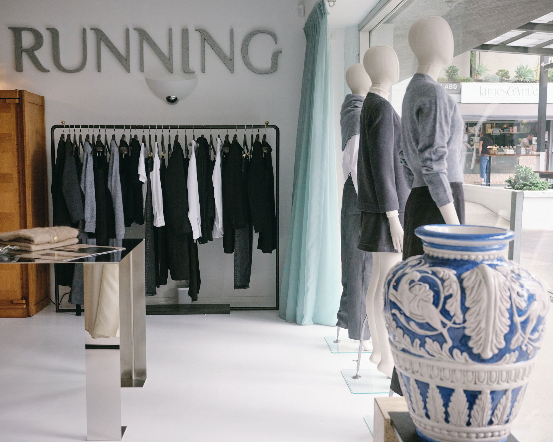 Showroom image 3