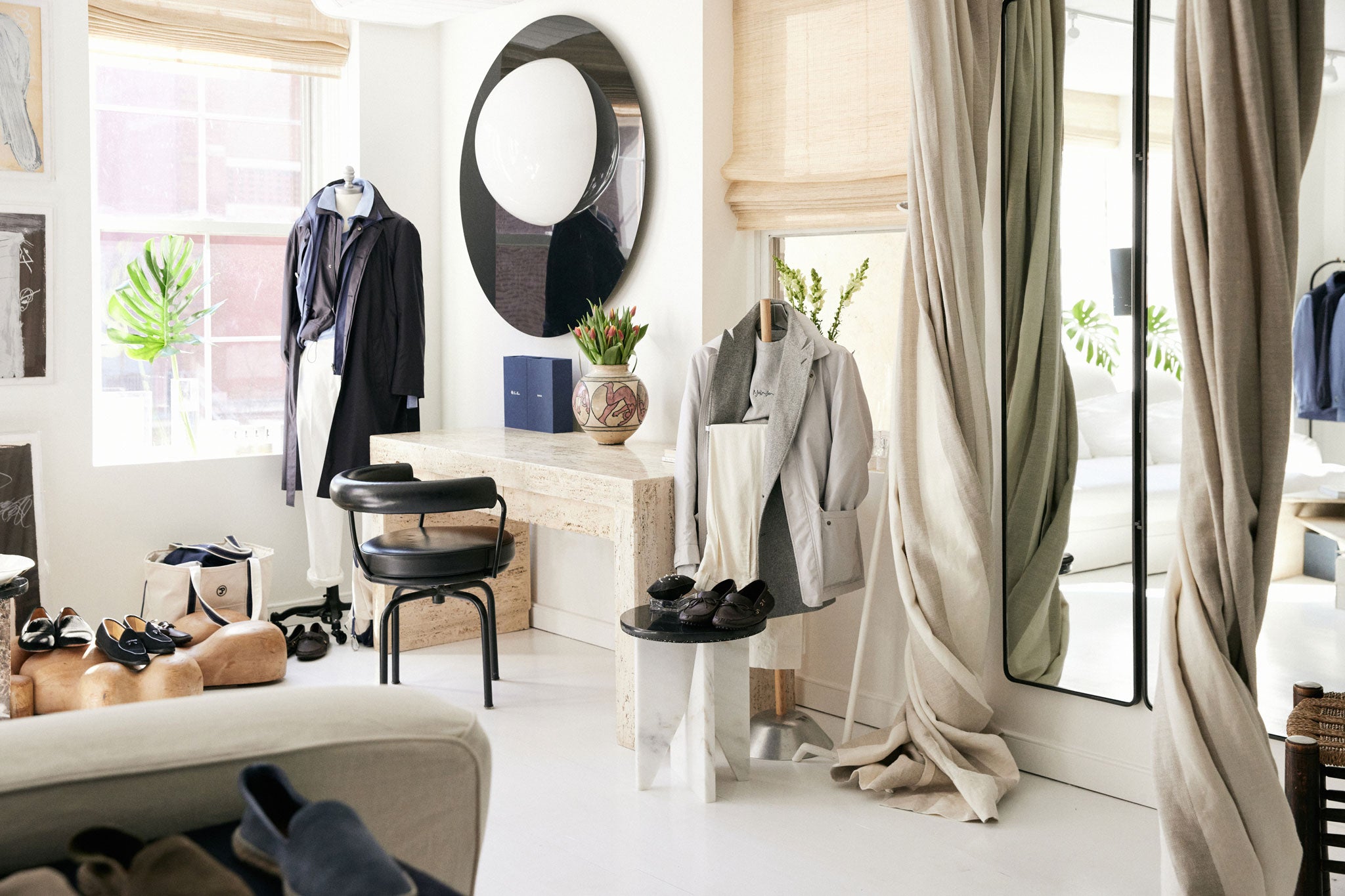 Showroom image 4