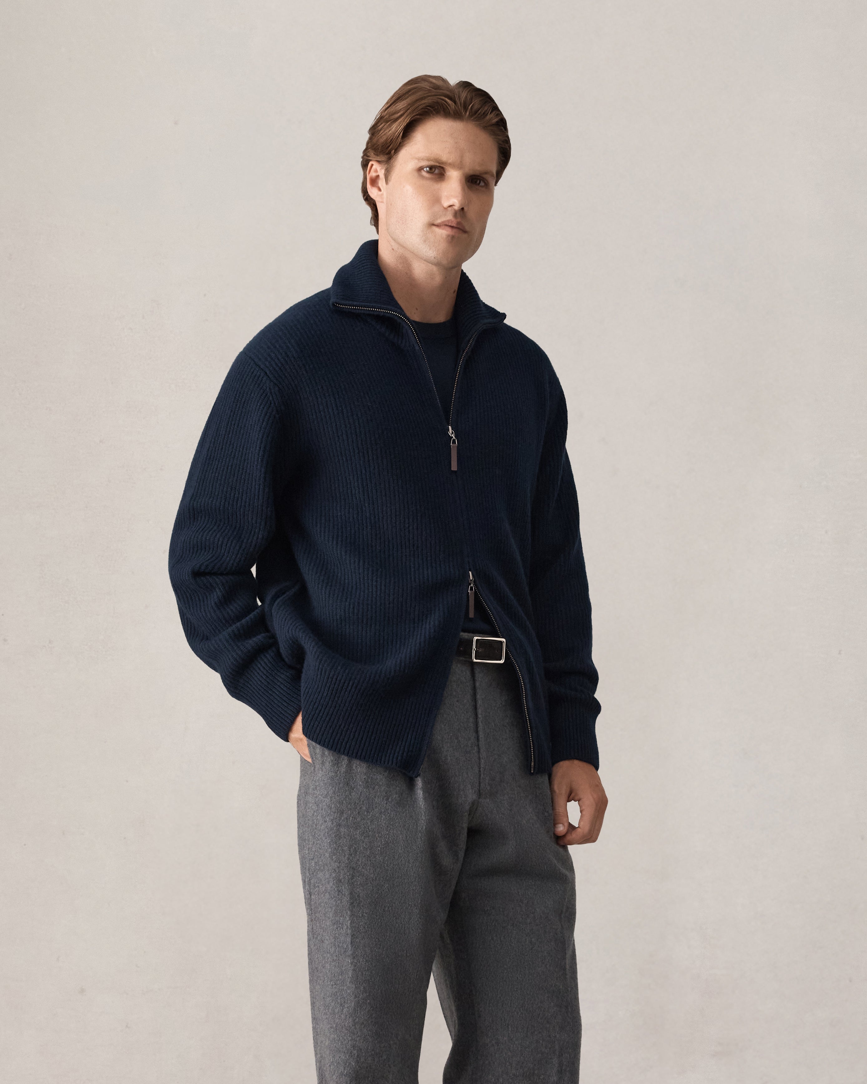 Royal Cashmere Cardigan - Navy